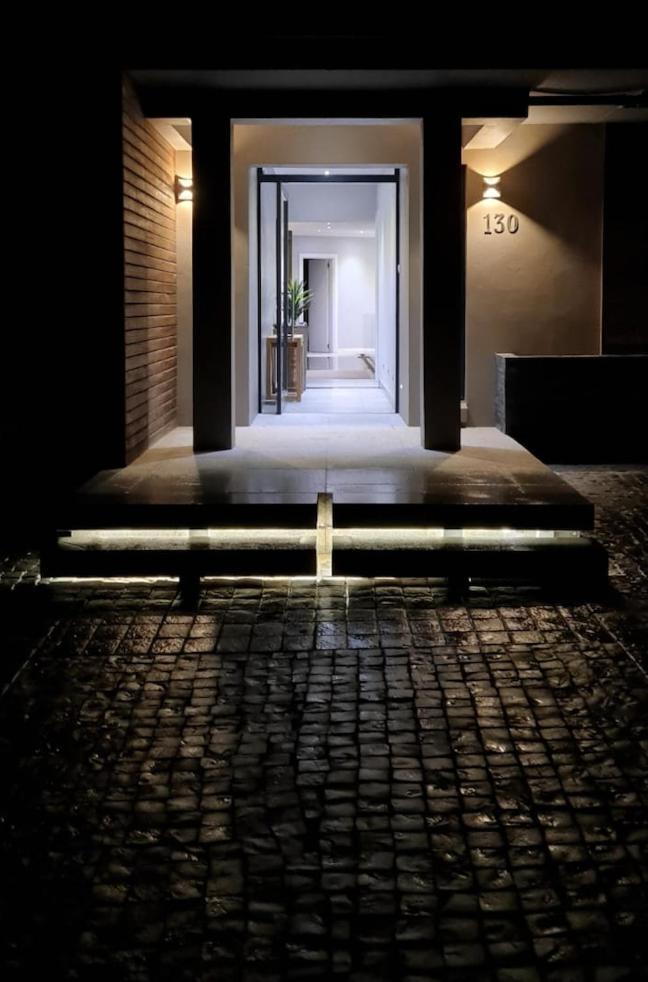 Luxury Home Located On Pinnacle Point Golf Estate Mossel Bay Extérieur photo