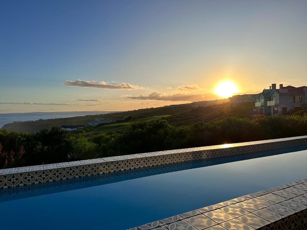 Luxury Home Located On Pinnacle Point Golf Estate Mossel Bay Extérieur photo